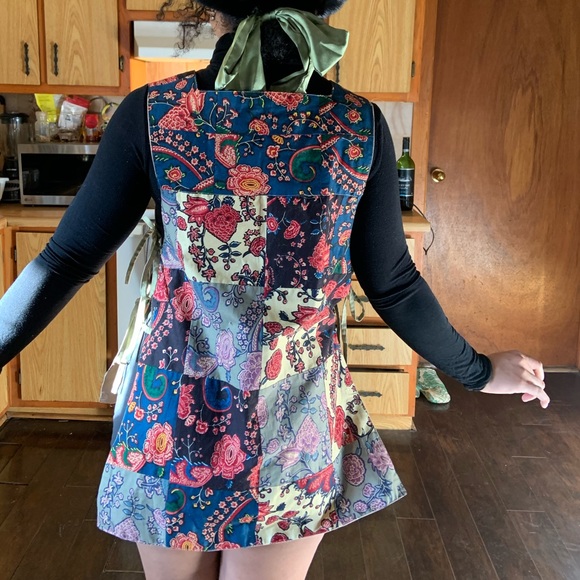 Handmade patchwork smock / apron - Picture 1 of 3